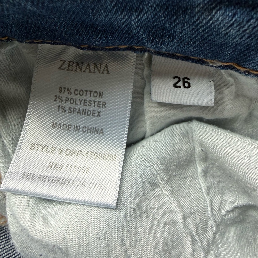 Zenana Distressed Straight Leg Jeans High Rise Raw Hem Size 26 - Picture 6 of 12